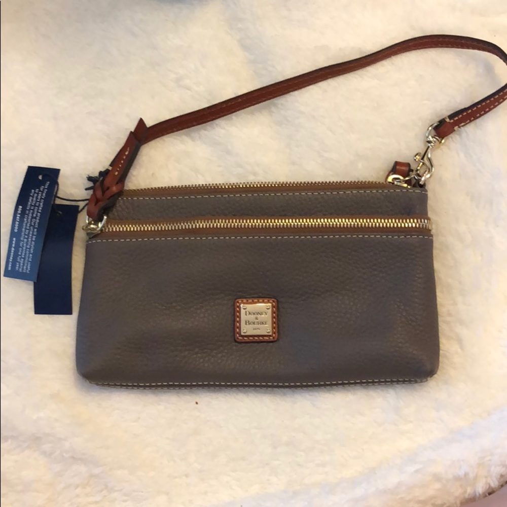 Dooney and Bourke wristlet